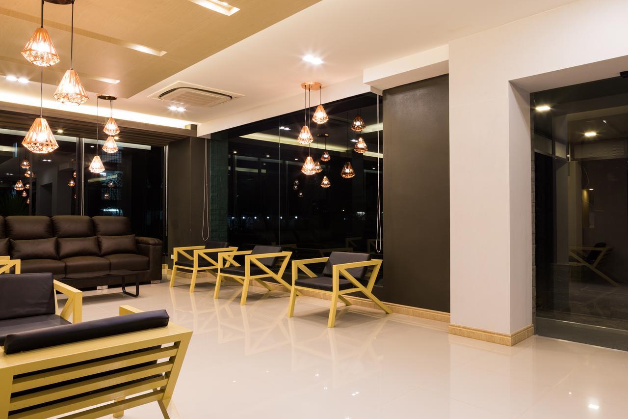 Grand Inter Hotel Samut Sakhon Exteriér fotografie