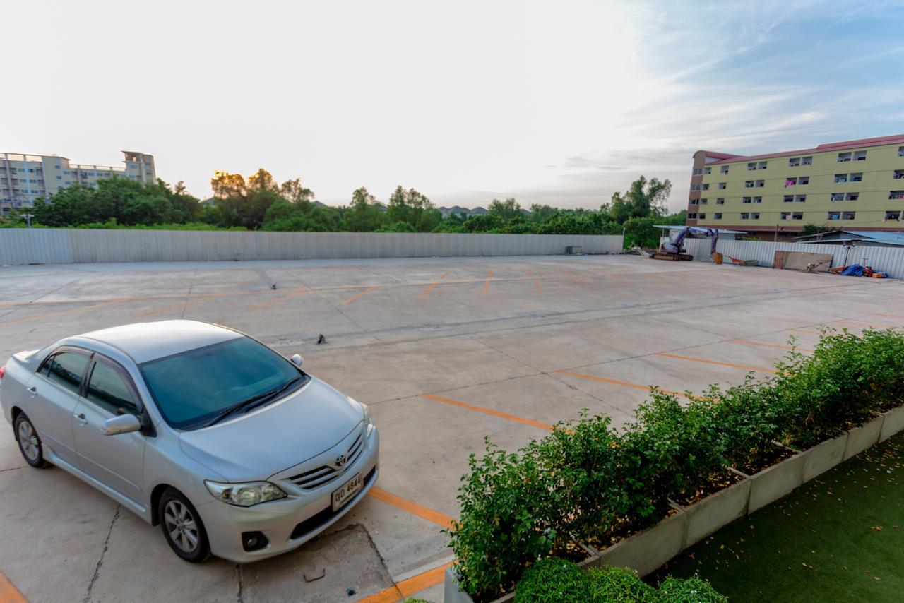 Grand Inter Hotel Samut Sakhon Exteriér fotografie